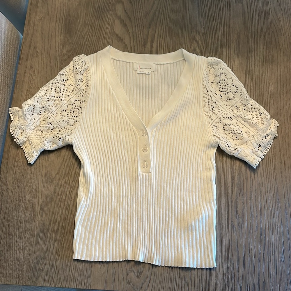Perfect summer top.